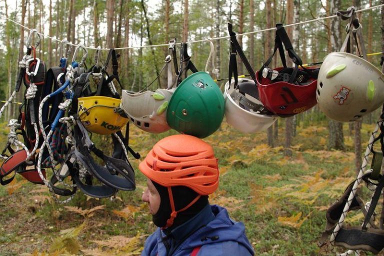 SIROCCO Ультра легкая каска для альпинизма